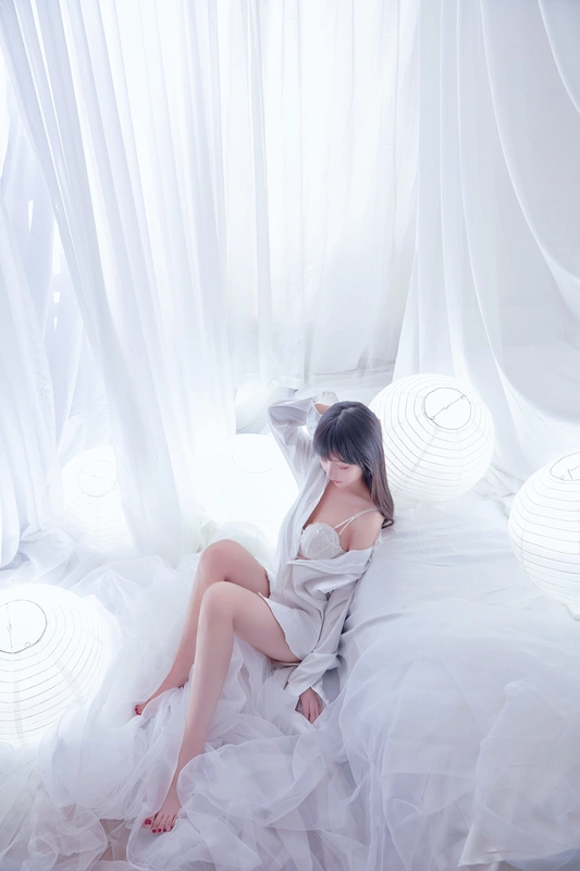 纯白 - Shika小鹿鹿