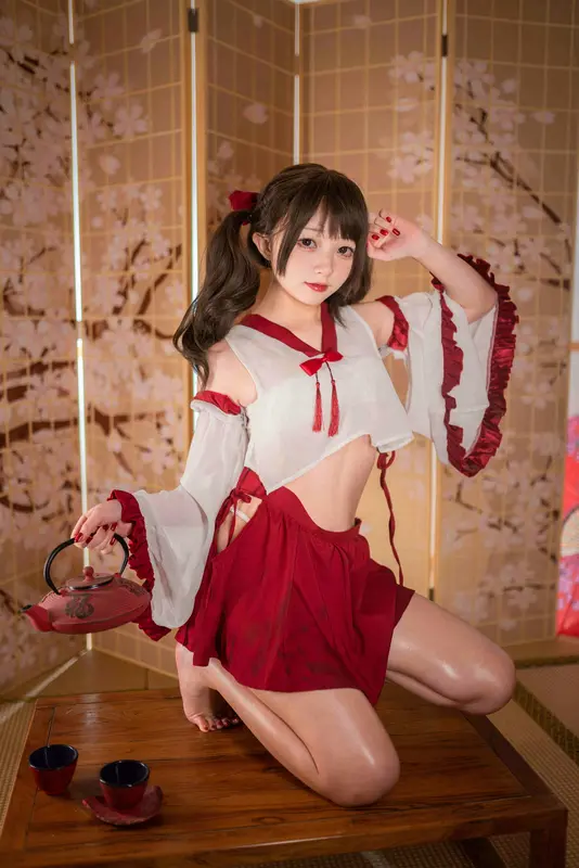 小巫女 - 花铃